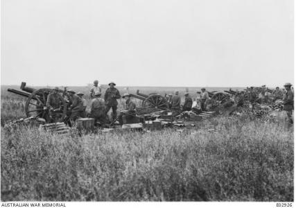 Artillery line at Villers-Bretonneux 1918. Photographer unknown, photograph source AWM E02926