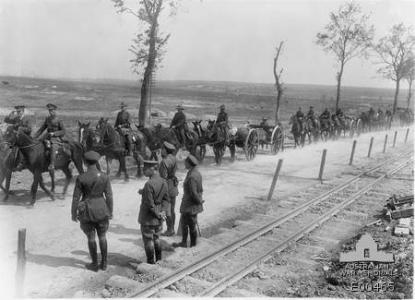 Third Division Artillery. Photographer unknown, photograph source AWM E00465