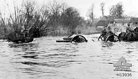 Artillery Training at Larkhill. Photographer unknown, photograph source AWM H13936a