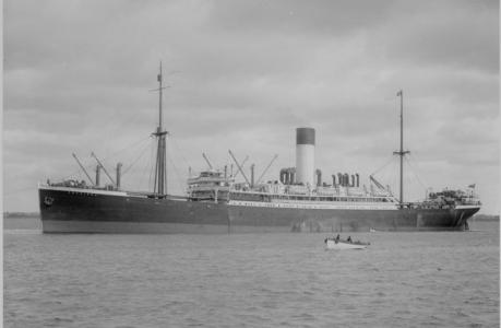 HMAT 'Anchises'. Photograph from the A.C.Green Collection Vic., sourced and reproduced with permission of  Great Southern Cards