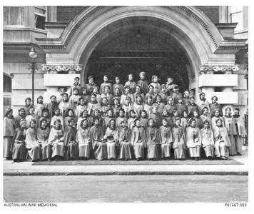 Sr .Fanny Isabella Hamersley(3rd row up 9th from left) AANS in London 1916. Photo by Elliott &amp; Fry ,source AWM P01667.00