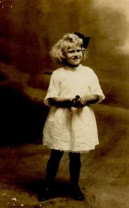 Betty daughter of Herbert and Hilda Hillman. Photograph from the Helene B. Huelin Collection, photograph source Hillman family