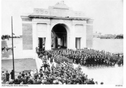 Menin Gate War Memorial 1938. Secured by Captain James Murphy of the British War Graves Commission. Photograph source AWM H16916