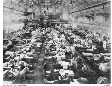 No.1 Auxilliary Hospital, Heliopolis 1915 with patients from Gallipoli. Photographer unknown, photograph source AWM H1851