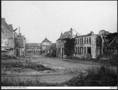 Ruins of Fleurbaix August 1916. Photographer unknown, photograph source AWM E0372