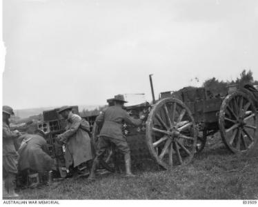 Soldiers from 14th FAB loading wagons near Hargicourt Oct.1918. Photographer unknown, photograph source AWM E03509